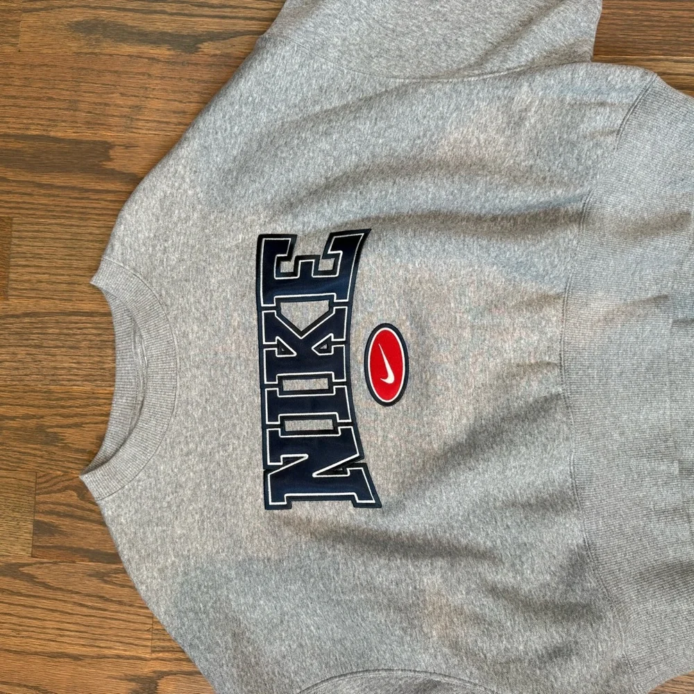 Nike Grey Crew Sweatshirt